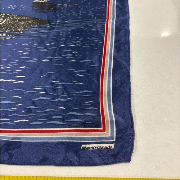 Vintage Skemo Canada Common Loon Acetate Scarf - Designed in Canada Unisex - Picture 6 of 9
